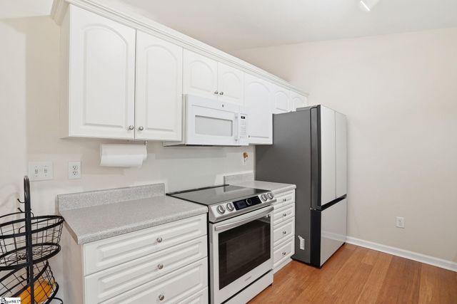 126 Ashlan Woods Court, Greer, SC 29651