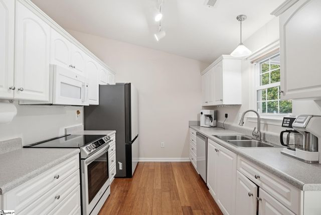 126 Ashlan Woods Court, Greer, SC 29651