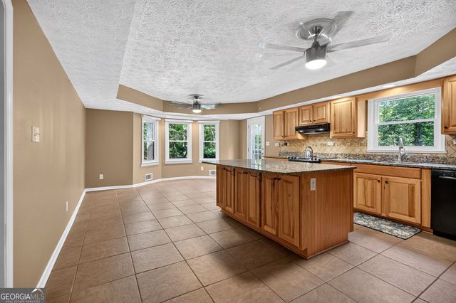 121 Broom Boulevard, Fayetteville, GA 30215