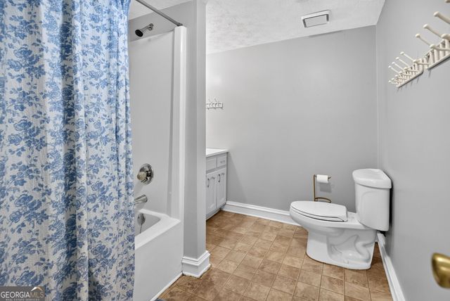 121 Broom Boulevard, Fayetteville, GA 30215