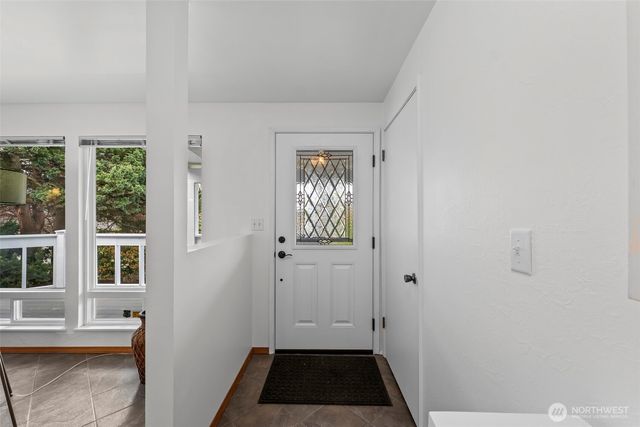 1767 N Bridgeview Drive, Tacoma, WA 98406