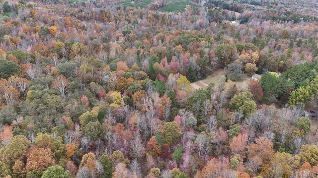 1091 Acorn Road, Nathalie, VA 24577