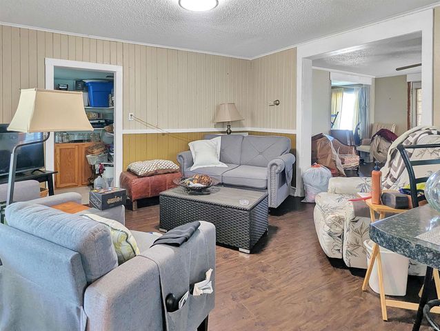 13728 Second Street, Grabill, IN 46741