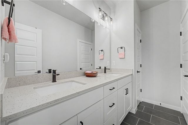6002 SW Desert Avenue, Bentonville, AR 72713