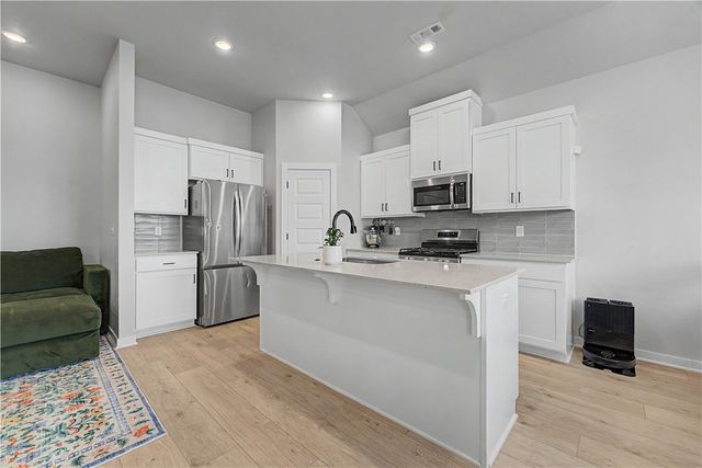 6002 SW Desert Avenue, Bentonville, AR 72713