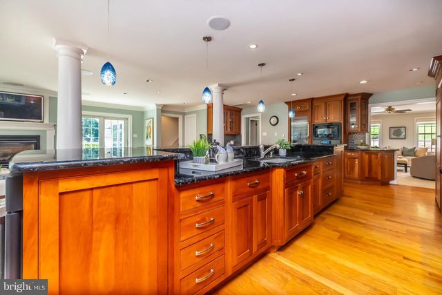 146 LOGTOWN RD, Media, PA 19063
