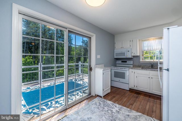 146 LOGTOWN RD, Media, PA 19063