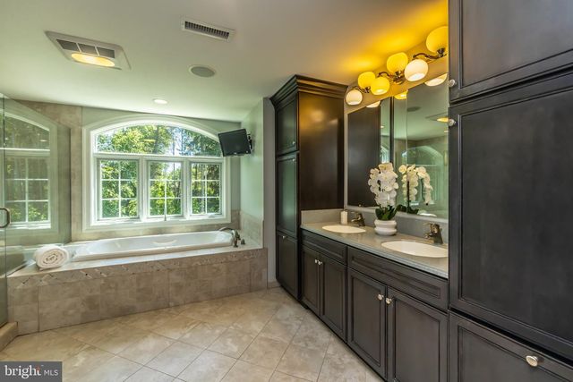 146 LOGTOWN RD, Media, PA 19063