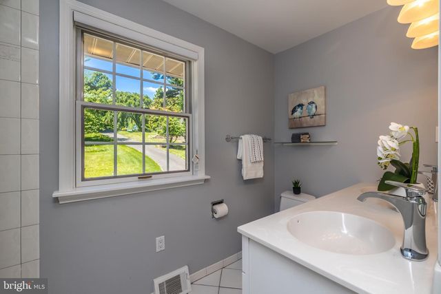 146 LOGTOWN RD, Media, PA 19063
