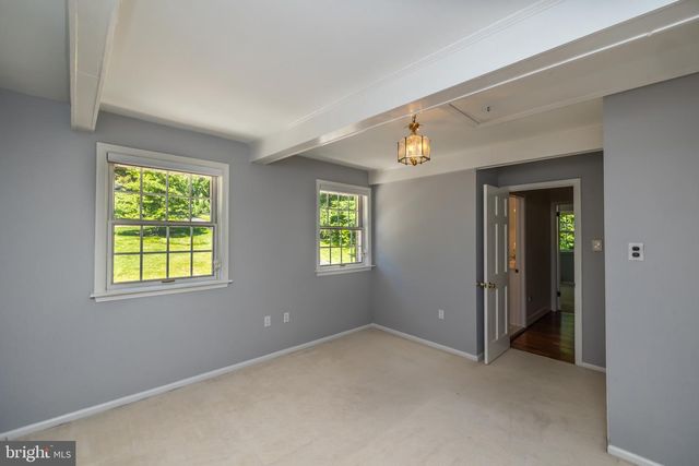146 LOGTOWN RD, Media, PA 19063