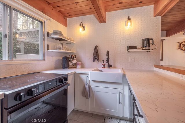 1130 Vine Avenue, Big Bear City, CA 92314