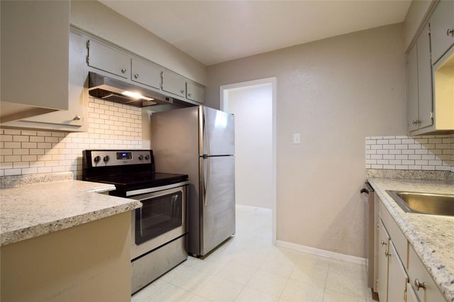 5936 Cherry LOOP B, Austin, TX 78745
