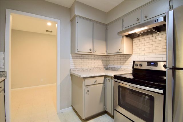5936 Cherry LOOP B, Austin, TX 78745