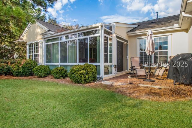 61 Seaford Pl, Bluffton, SC 29909