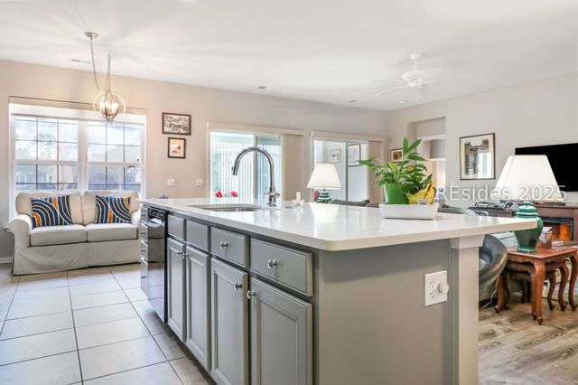 61 Seaford Pl, Bluffton, SC 29909