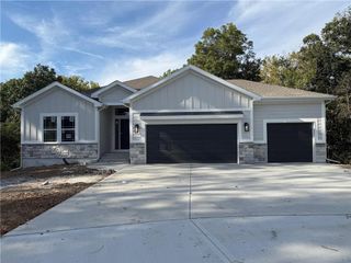 1300 Melissa Court, Kearney, MO 64060