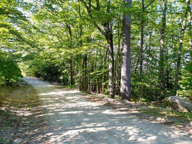 16 Jungfrau Road, Madison, NH 03849