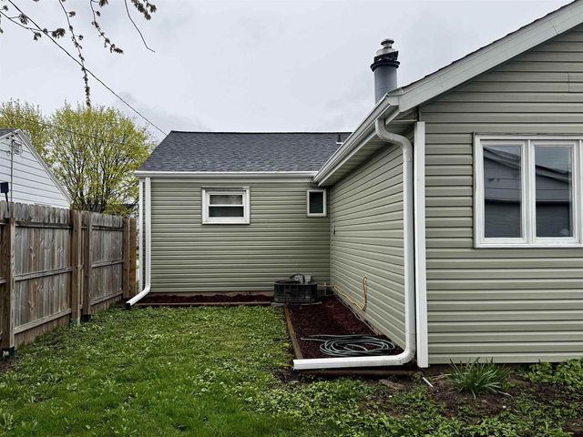 959 WAVERLY PLACE, Green Bay, WI 54304
