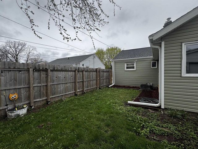 959 WAVERLY PLACE, Green Bay, WI 54304