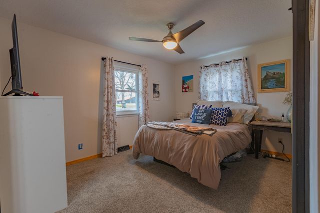 27201 Vixen Lane, Shell Knob, MO 65747