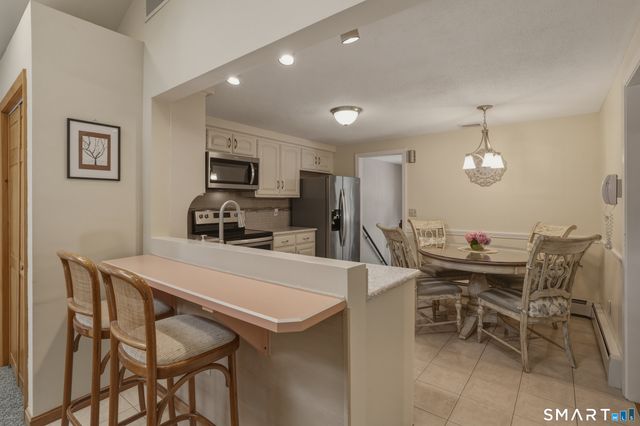 145 Peddlers Road, Guilford, CT 06437
