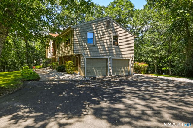 145 Peddlers Road, Guilford, CT 06437