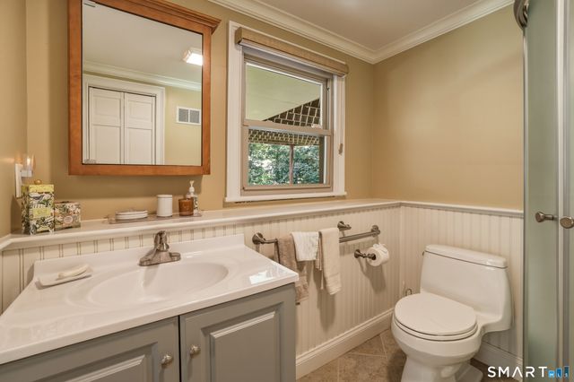 145 Peddlers Road, Guilford, CT 06437