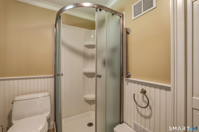 145 Peddlers Road, Guilford, CT 06437