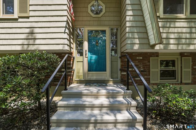 145 Peddlers Road, Guilford, CT 06437