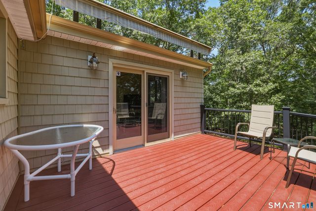 145 Peddlers Road, Guilford, CT 06437