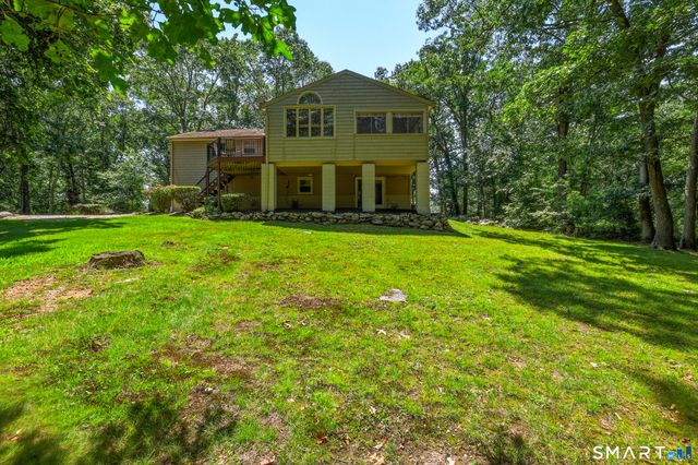 145 Peddlers Road, Guilford, CT 06437