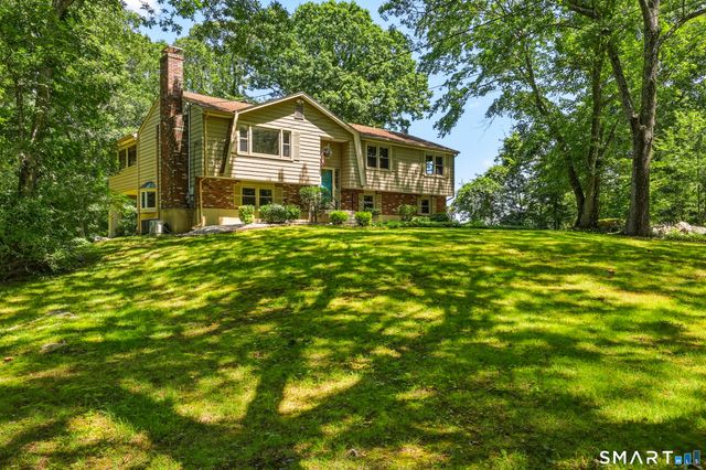 145 Peddlers Road, Guilford, CT 06437