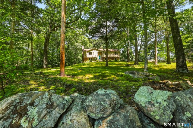 145 Peddlers Road, Guilford, CT 06437