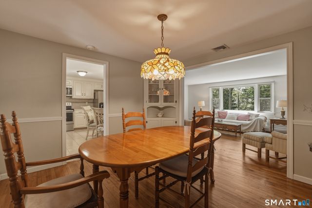 145 Peddlers Road, Guilford, CT 06437