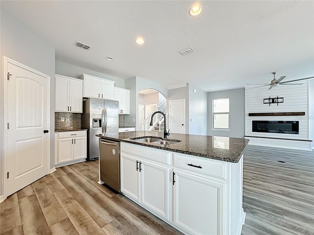 16330 BRISK BREEZE ALLEY, Winter Garden, FL 34787