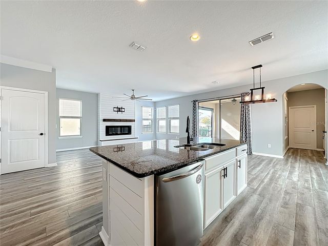 16330 BRISK BREEZE ALLEY, Winter Garden, FL 34787