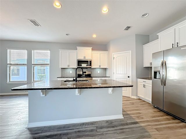 16330 BRISK BREEZE ALLEY, Winter Garden, FL 34787