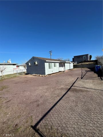 435 S 1st, Barstow, CA 92311