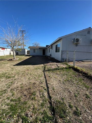435 S 1st, Barstow, CA 92311