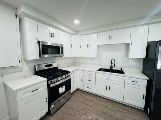 435 S 1st, Barstow, CA 92311