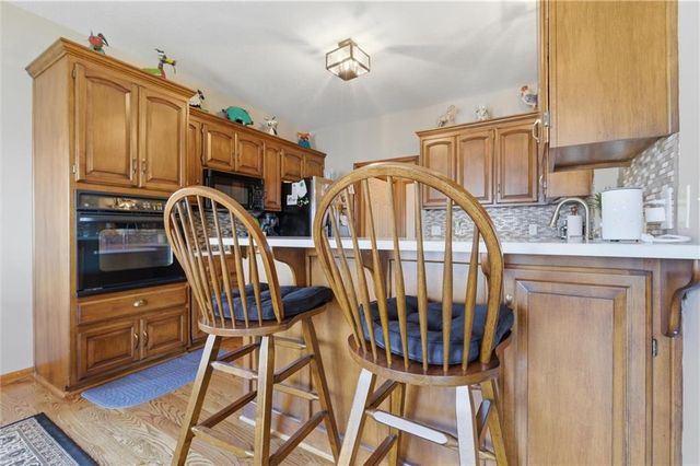 408 Victoria Avenue, Excelsior Springs, MO 64024