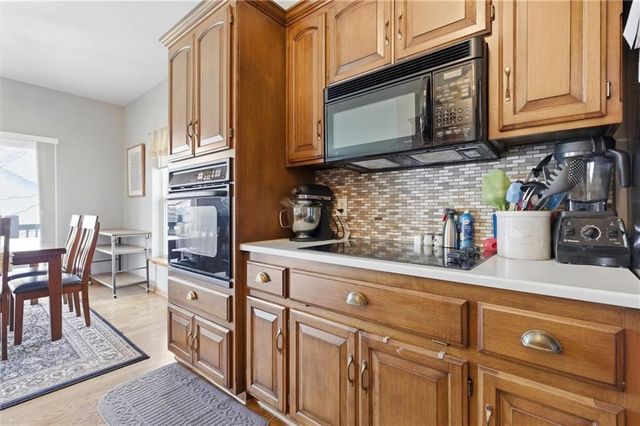 408 Victoria Avenue, Excelsior Springs, MO 64024