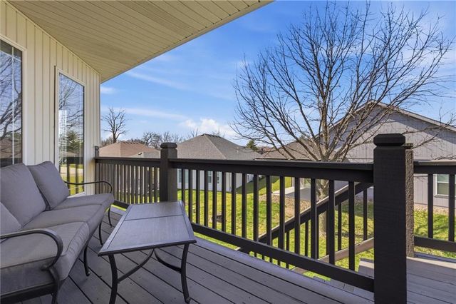 408 Victoria Avenue, Excelsior Springs, MO 64024