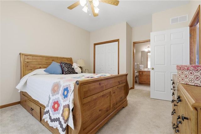 408 Victoria Avenue, Excelsior Springs, MO 64024