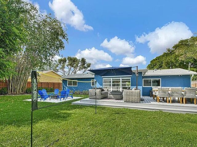 803 Bluebird Drive, Delray Beach, FL 33444