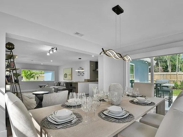 803 Bluebird Drive, Delray Beach, FL 33444