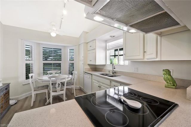 15350 Wimborne LN # 2, Naples, FL 34110