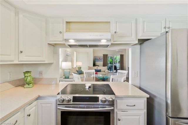 15350 Wimborne LN # 2, Naples, FL 34110