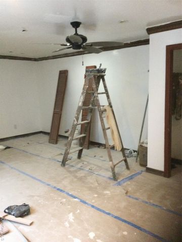 179 Monroe Street 1A, Brooklyn, NY 11216