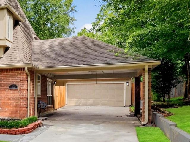 14 Twin Springs Place, The Woodlands, TX 77381